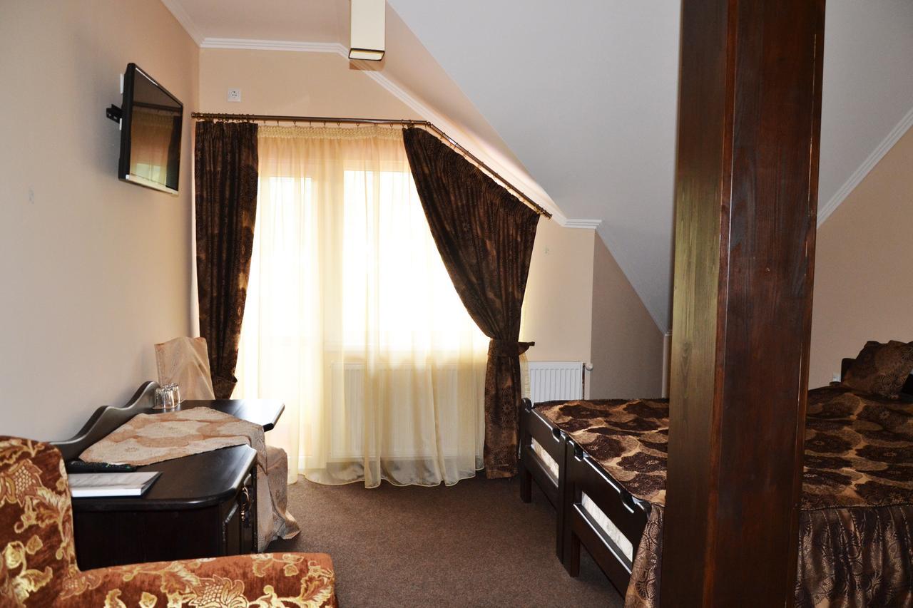 Golden Palace Dubove Dış mekan fotoğraf