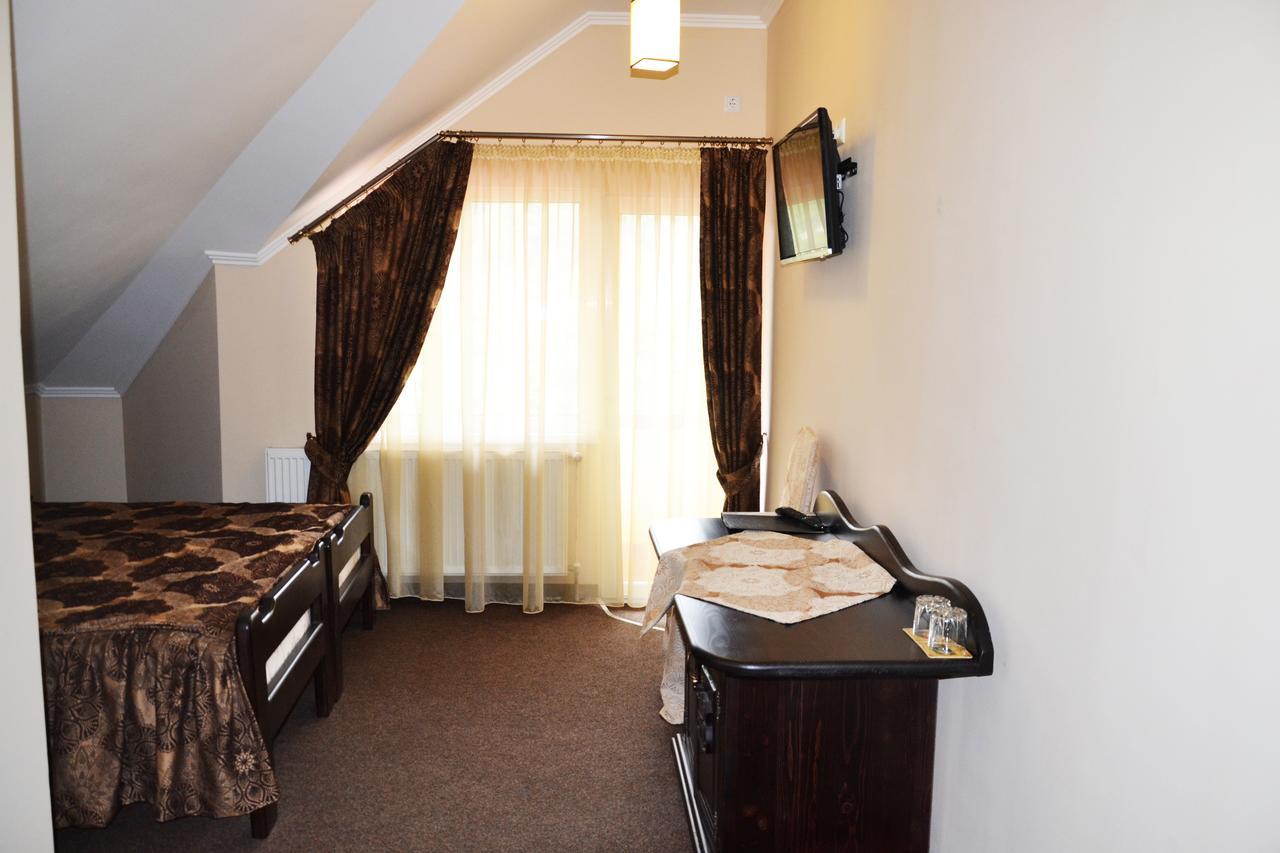 Golden Palace Dubove Dış mekan fotoğraf