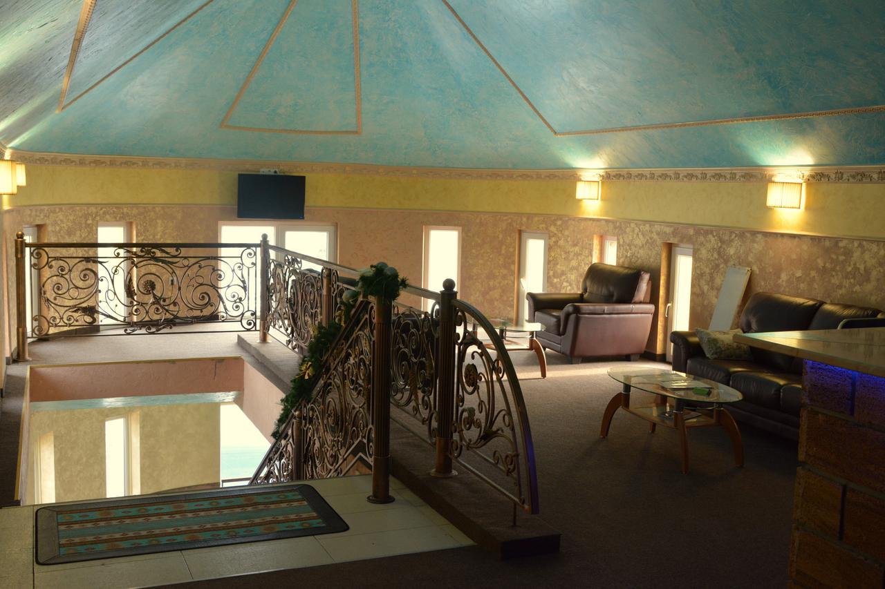 Golden Palace Dubove Dış mekan fotoğraf