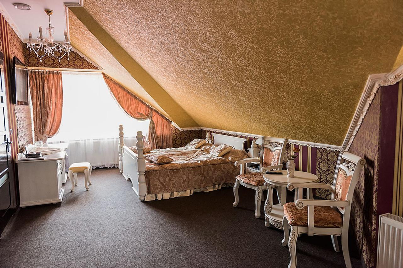 Golden Palace Dubove Dış mekan fotoğraf